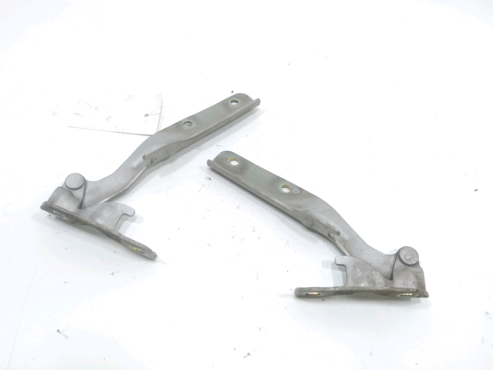 Jeu de charnières de capot