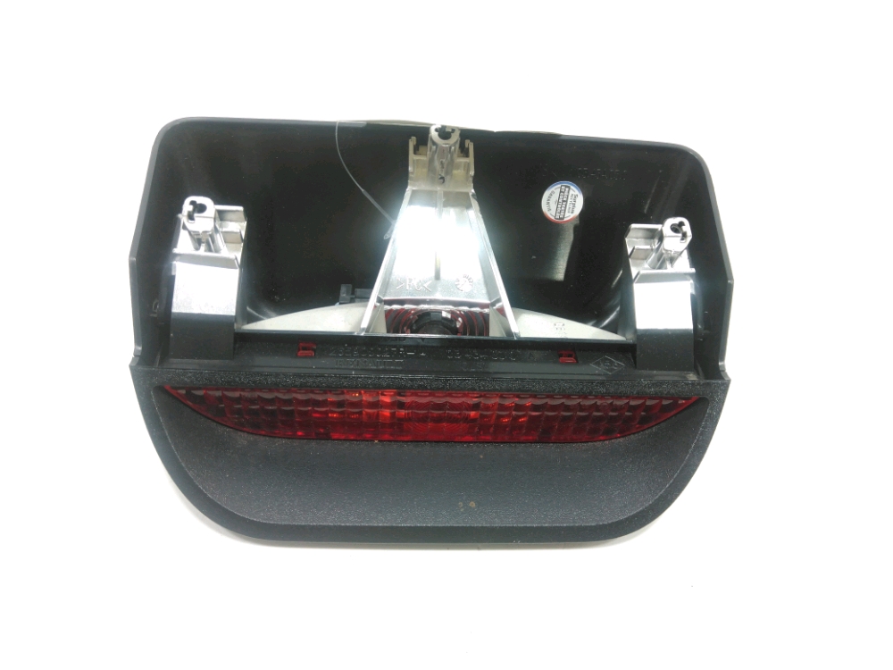 Feu stop supplémentaire