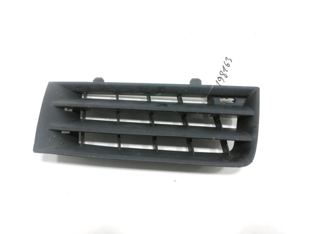 Grille de calandre droite
