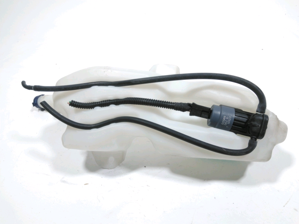 Réservoir de lave glace avant