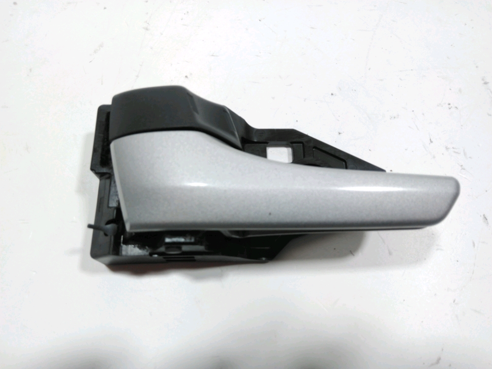 Poignée intérieure porte arrière gauche