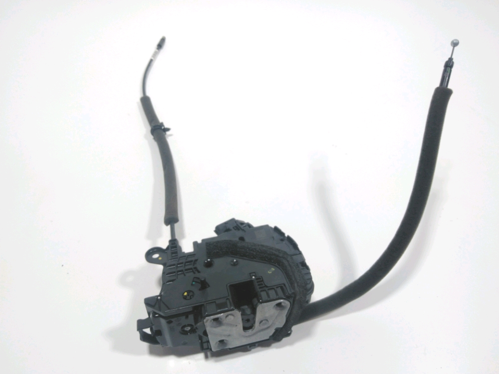 Serrure de porte arriere droite