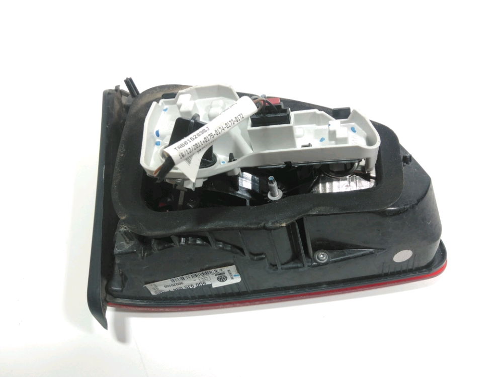 Feu arrière intérieur droit