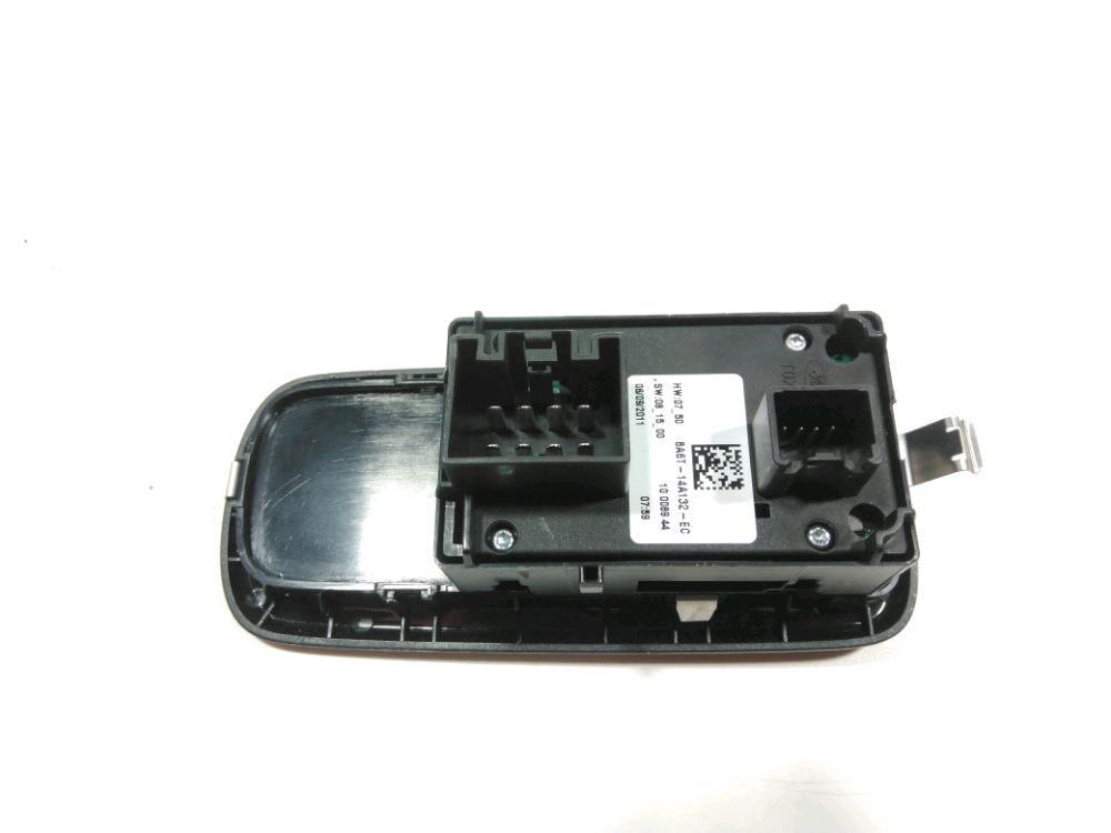 Commande lève-vitre avant gauche