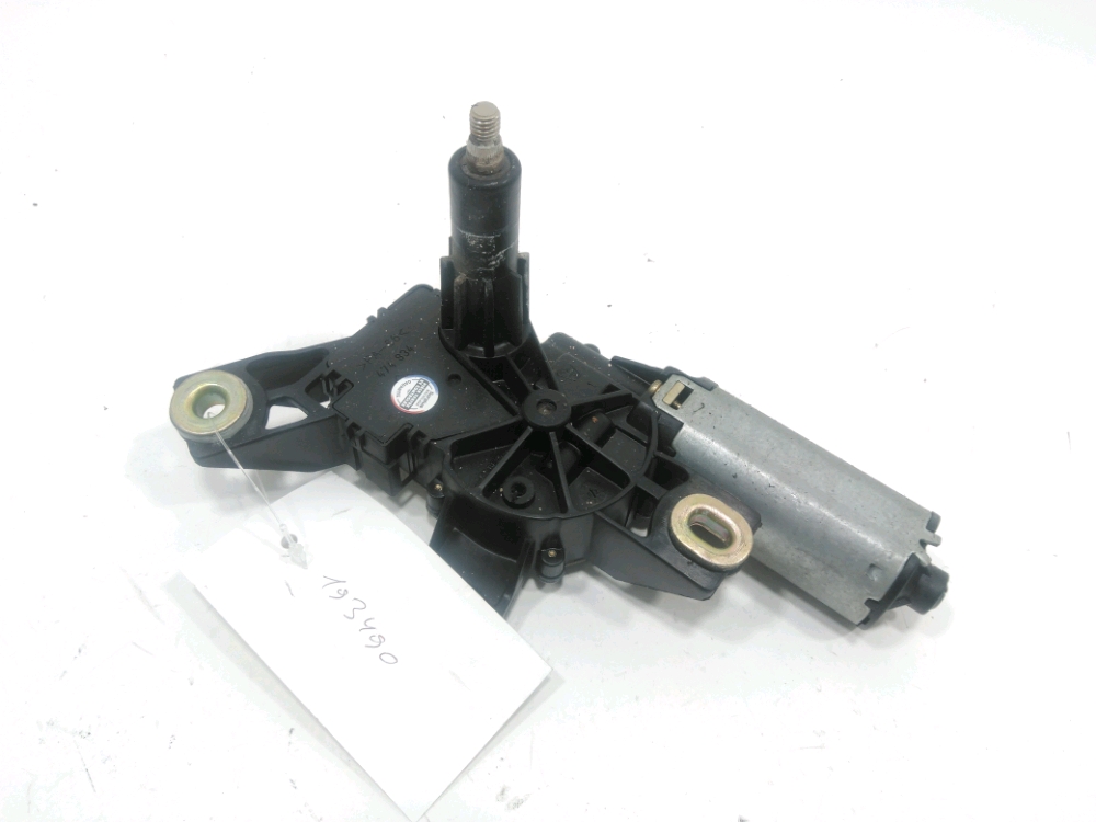 Moteur d'essuie glace arrière