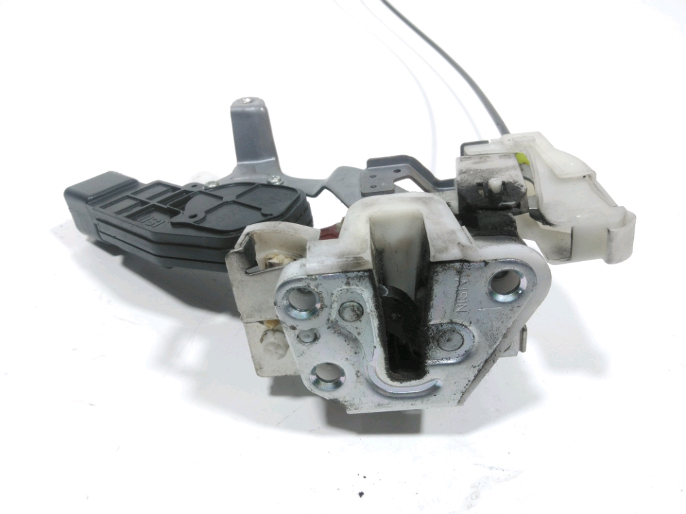 Serrure de porte arriere droite