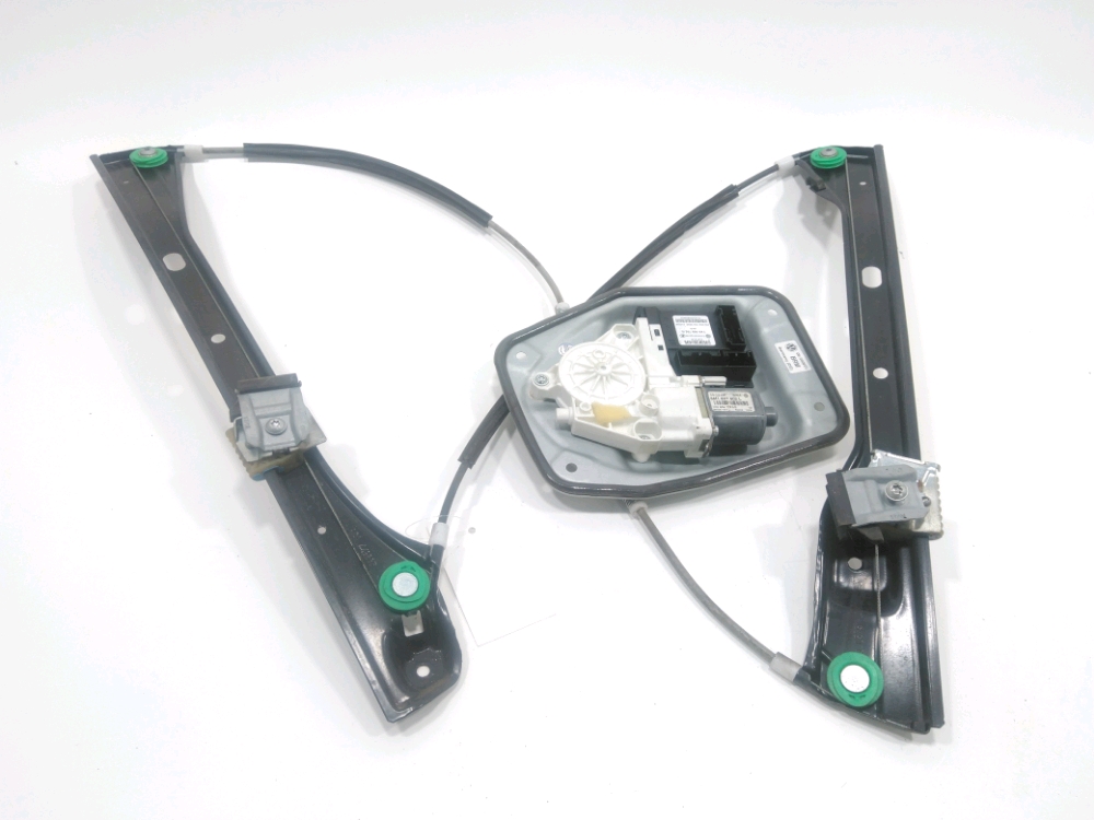 Lève-vitre électrique avant droit