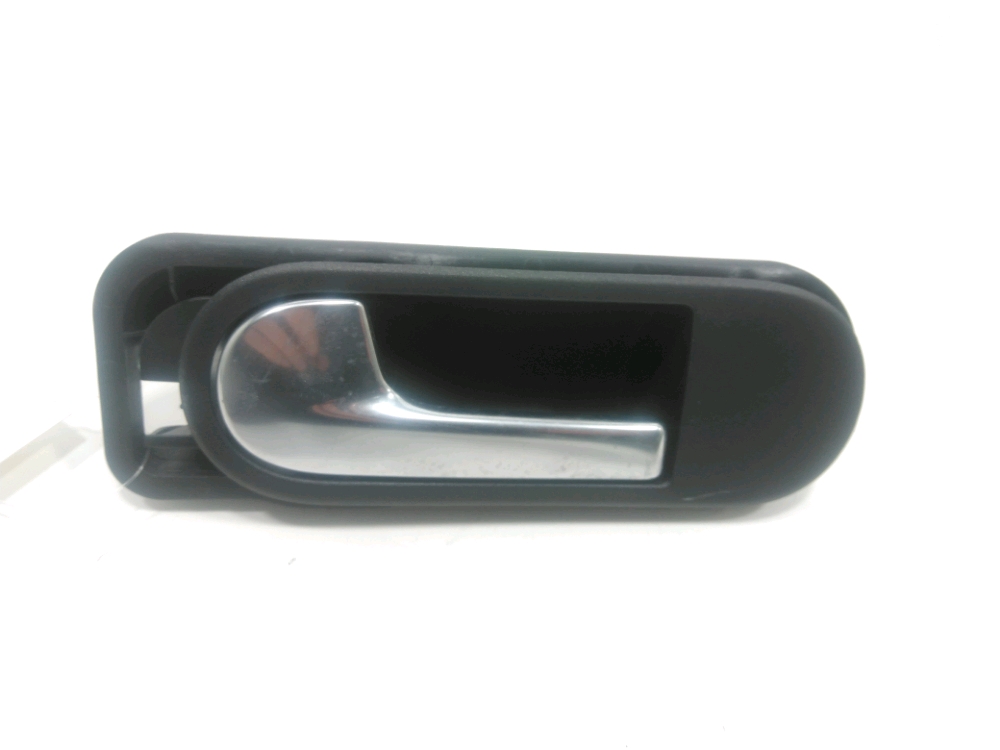 Poignee interieure porte arriere gauche