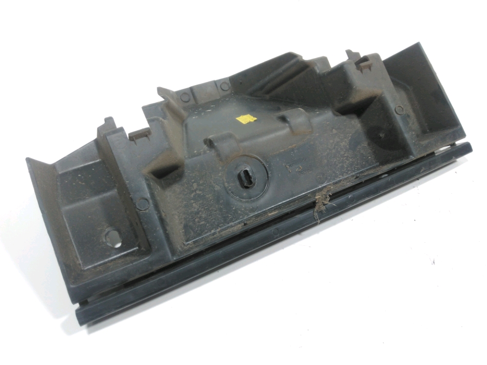 Support central de pare-choc arrière