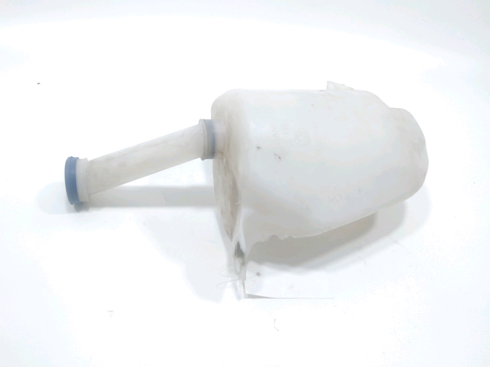 Réservoir de lave glace avant