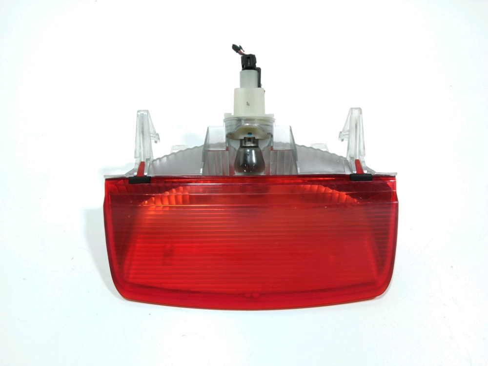 Feu stop supplementaire