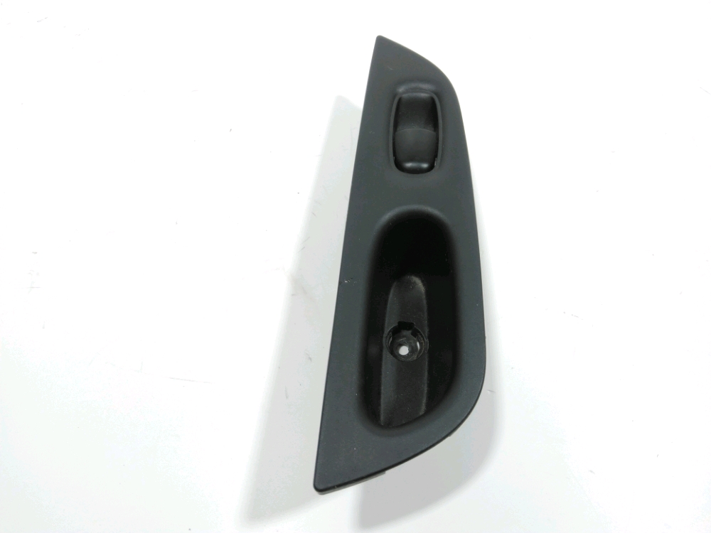 Commande leve-vitre arriere gauche