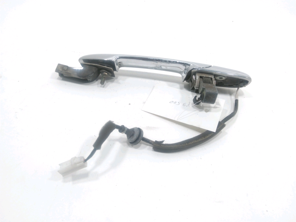 Poignée extérieure avant droite