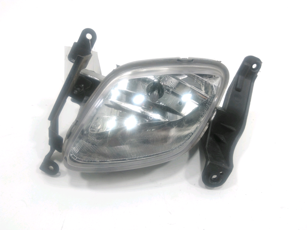 Antibrouillard avant droit