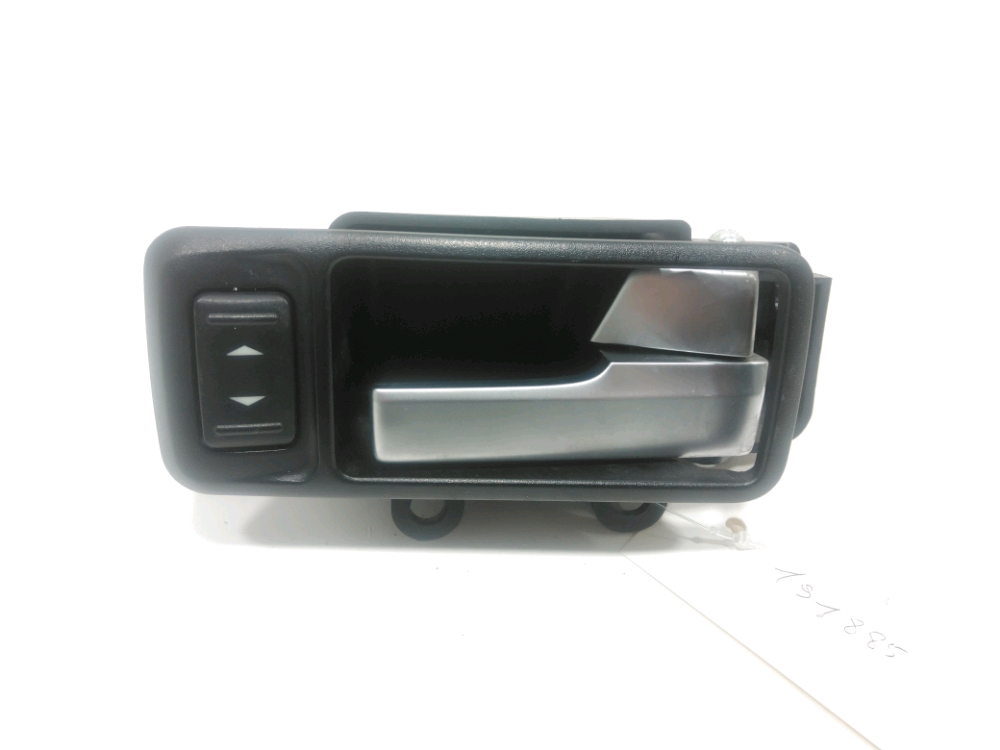 Poignee interieure porte avant droite