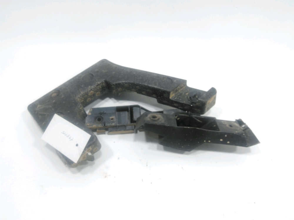 Support gauche de pare-choc arrière