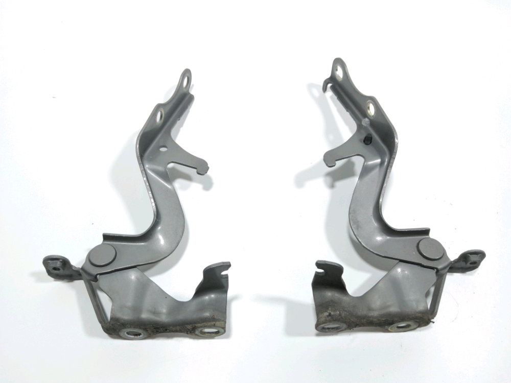 Jeu de charnières de capot