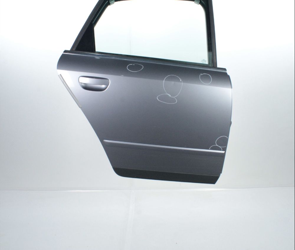 Porte arrière droite