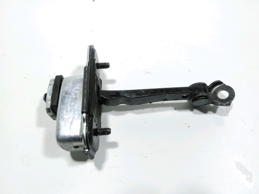 Tirant de porte avant droit