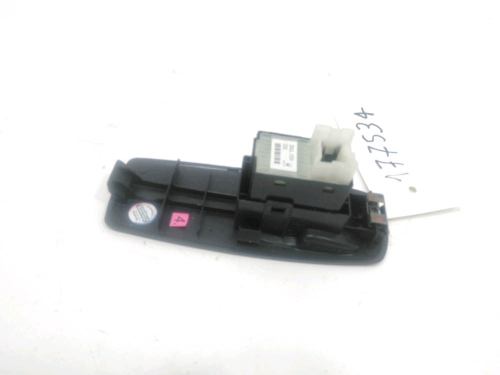 Commande lève-vitre avant droit