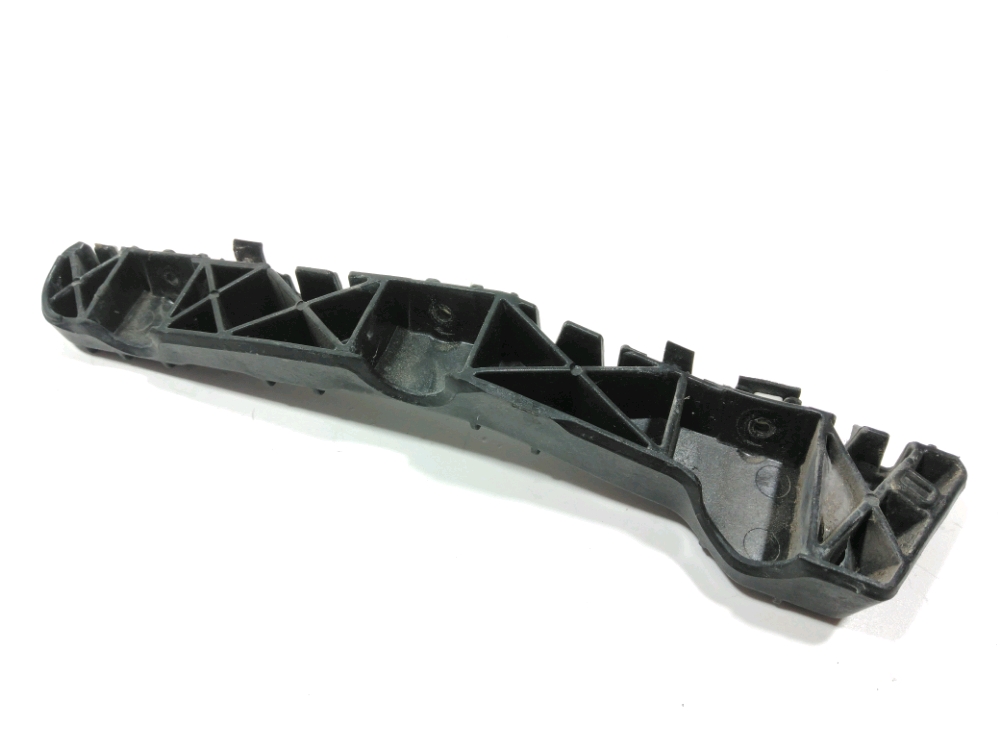 Support droit de pare-choc arriere