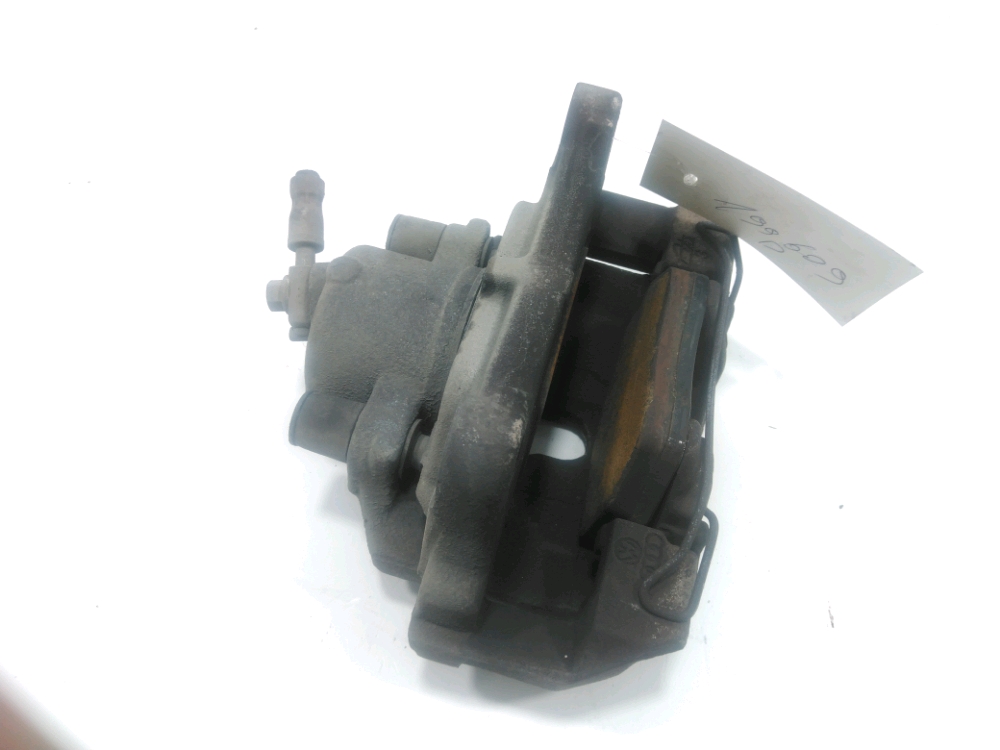 Etrier de frein avant droit