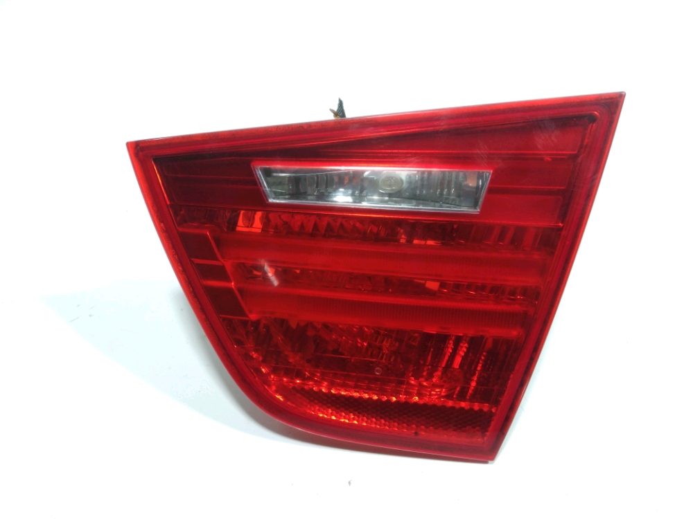 Feu arriere interieur droit