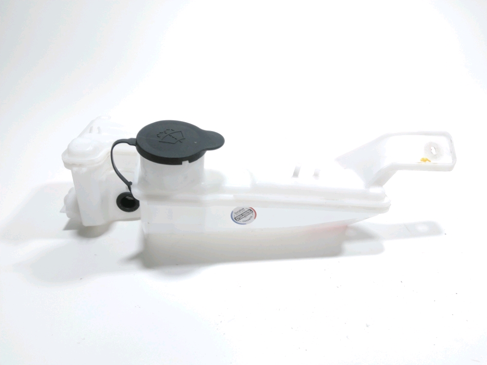 Réservoir de lave glace avant