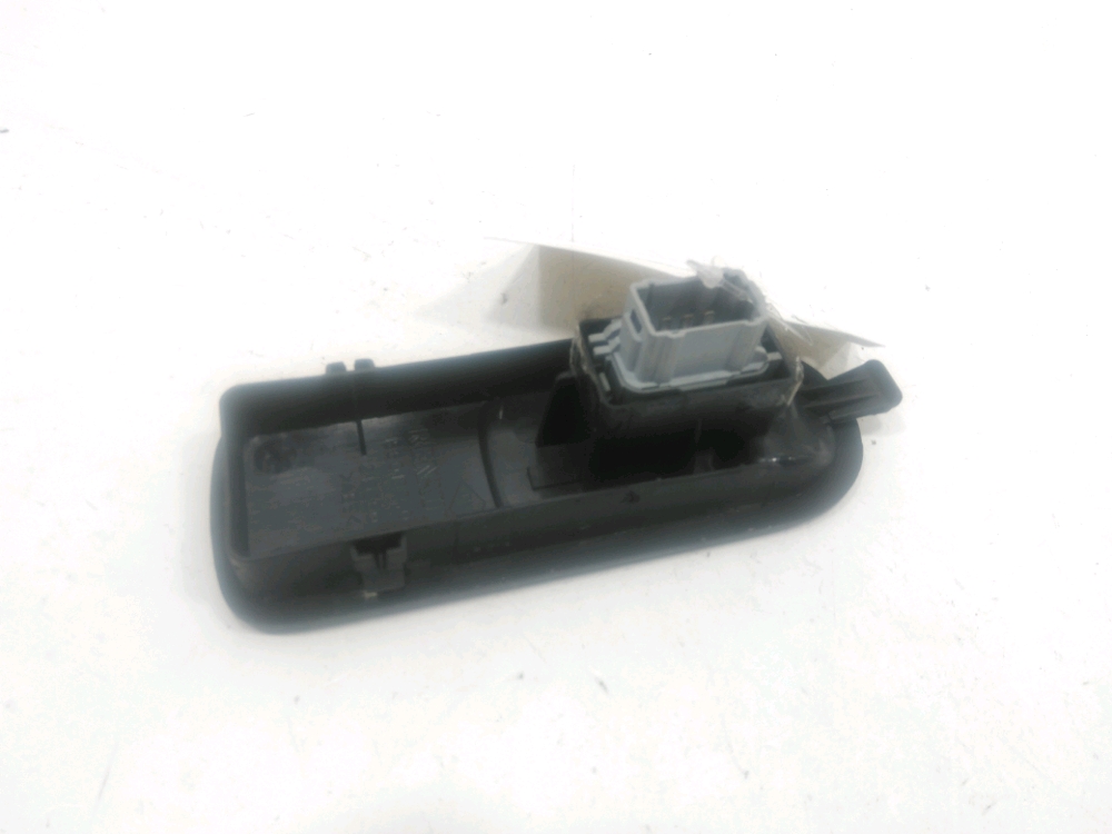 Commande lève-vitre avant droit