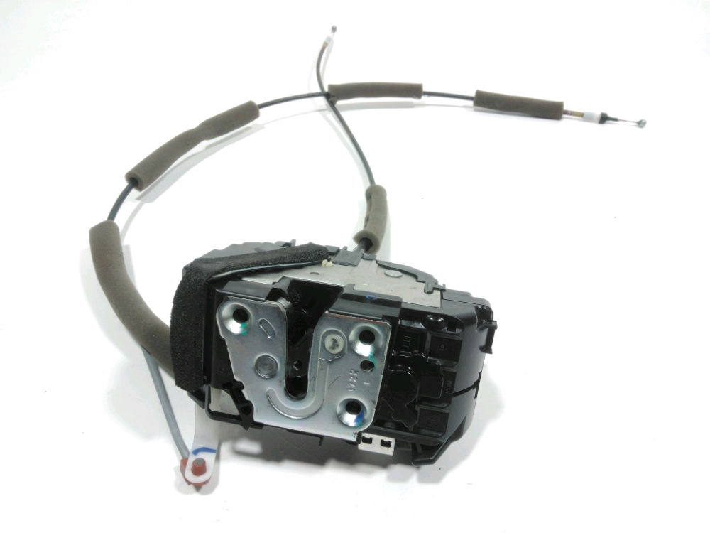 Serrure de porte avant gauche