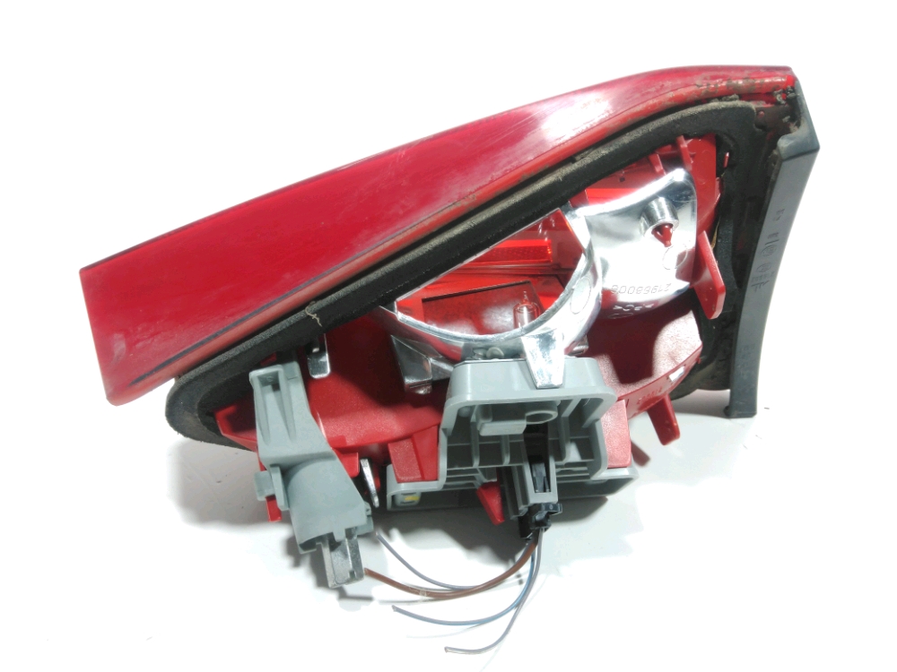 Feu arrière intérieur droit