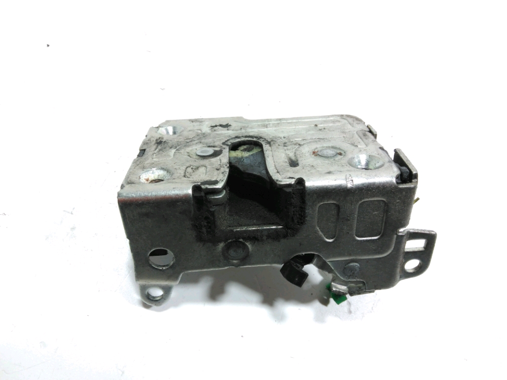 Serrure de porte avant gauche