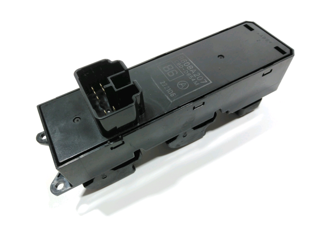 Commande lève-vitre avant gauche