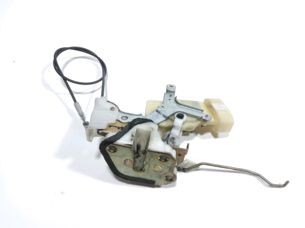 Serrure de porte avant gauche