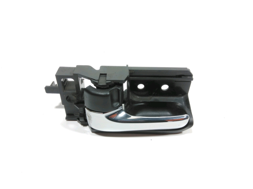 Poignee interieure porte avant gauche