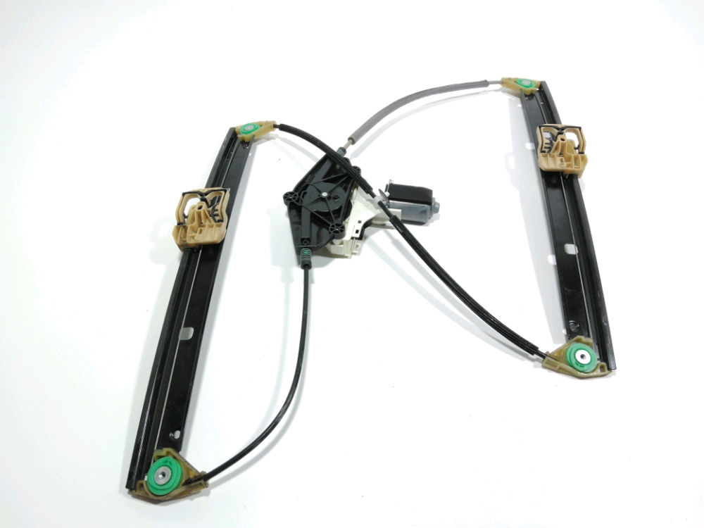 Lève-vitre électrique avant gauche