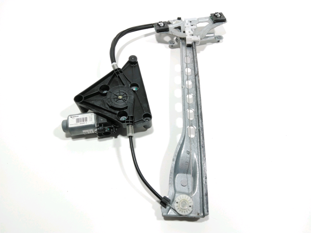 Lève-vitre électrique avant gauche