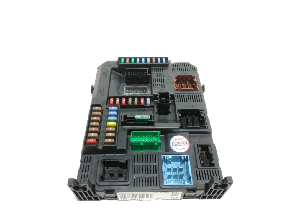 Boite à fusibles habitacle