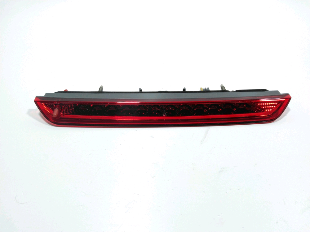 Feu stop supplémentaire