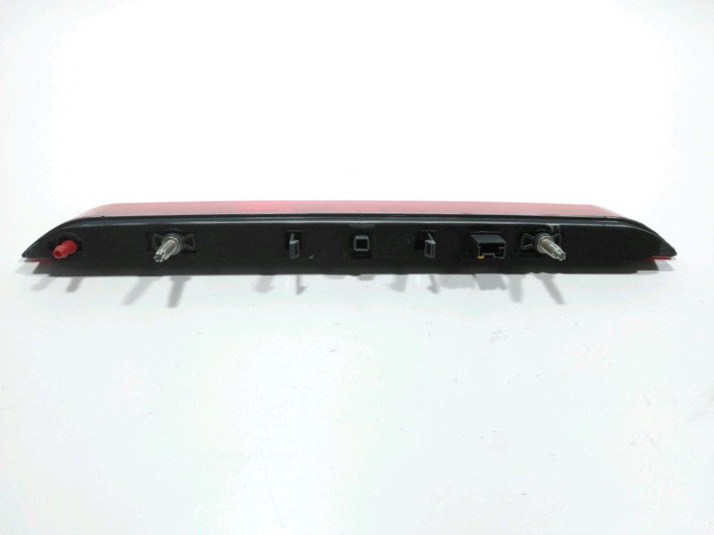 Feu stop supplémentaire