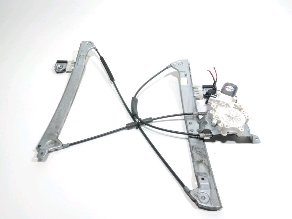 Lève-vitre électrique avant gauche