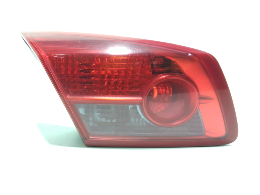 Feu arrière intérieur gauche