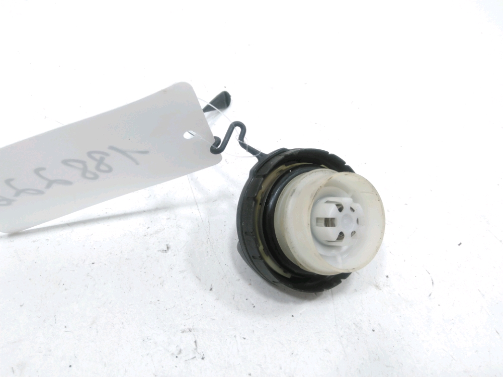 Bouchon de réservoir à carburant