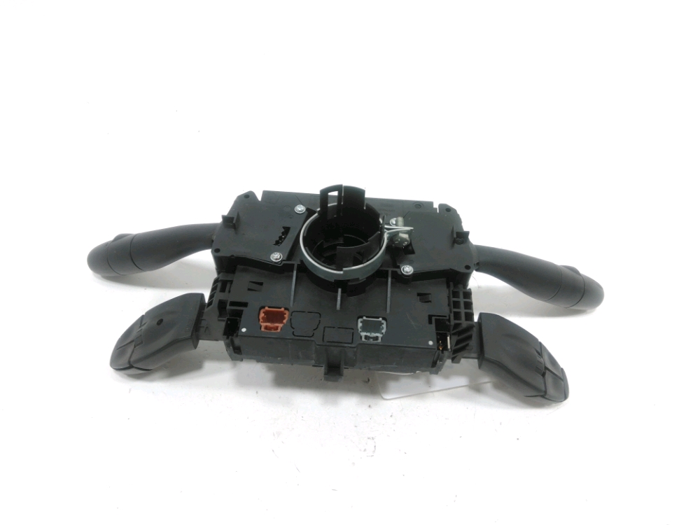 Commande sous-volant