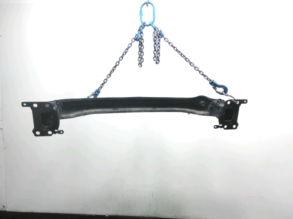 Renfort pare-choc avant