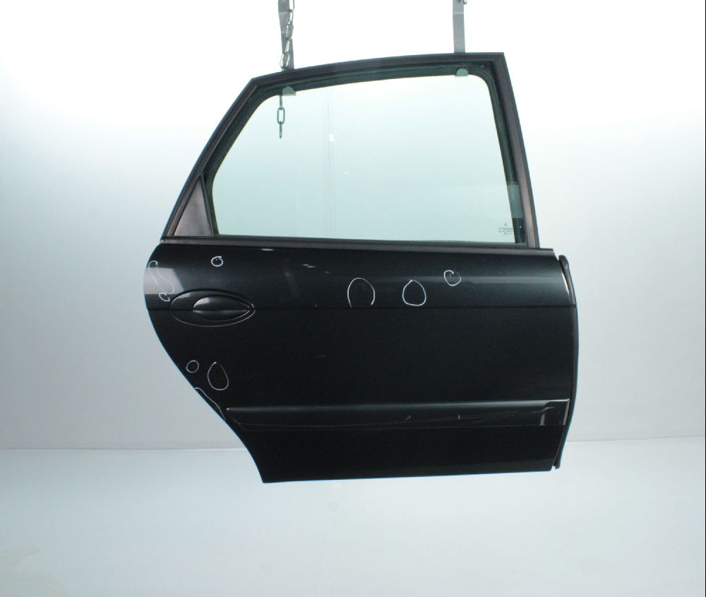 Porte arrière droite