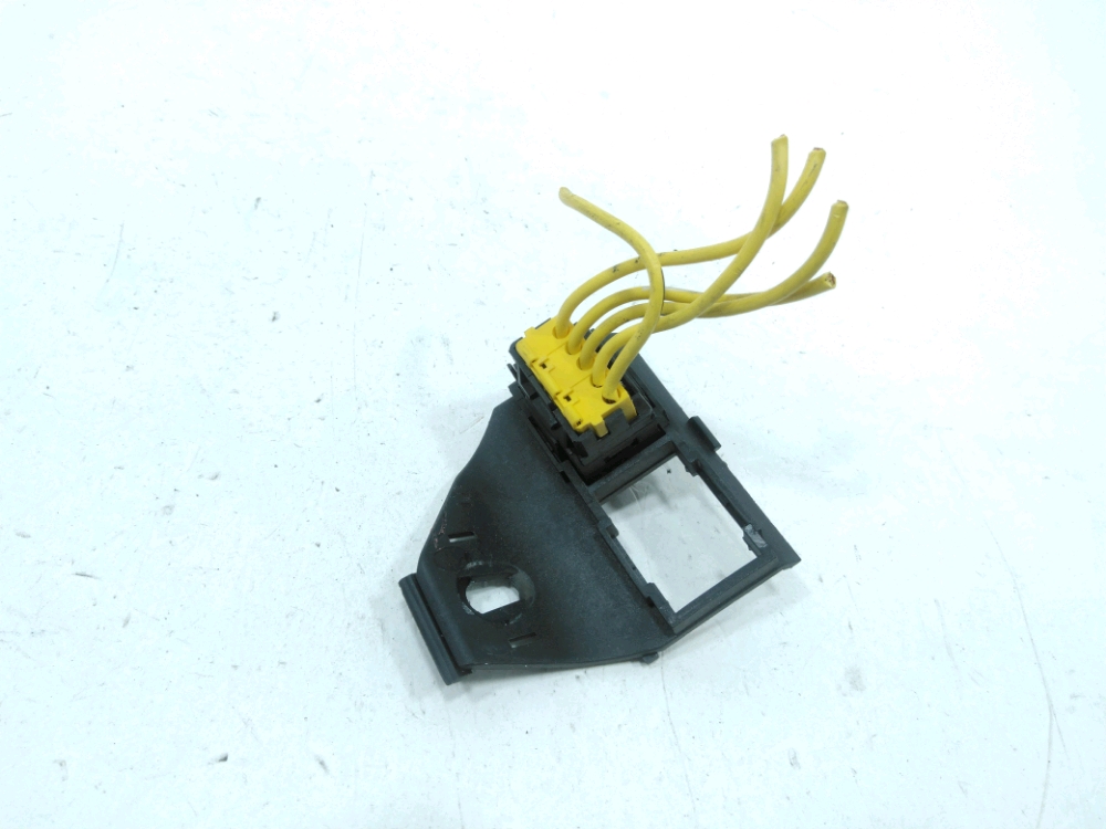 Commande lève-vitre avant droit