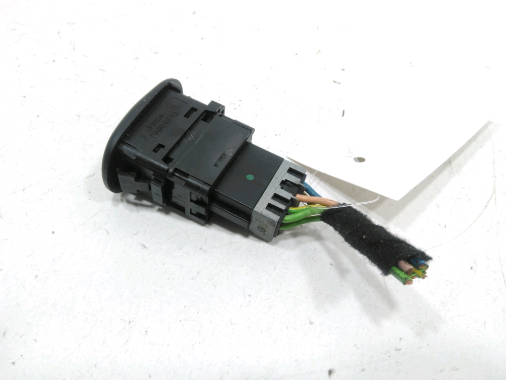 Commande lève-vitre avant droit