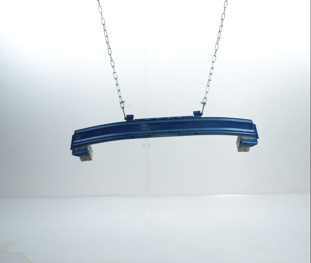 Renfort pare-choc avant