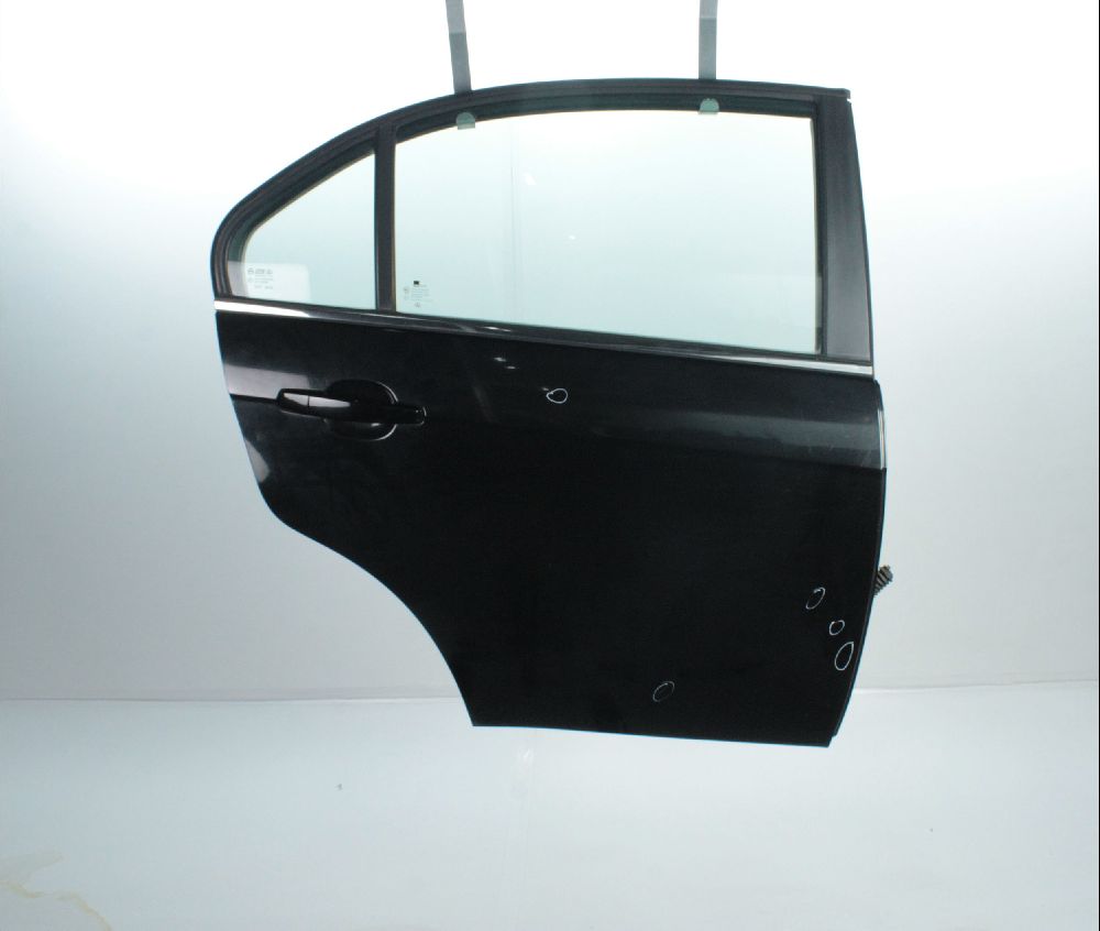 Porte arrière droite